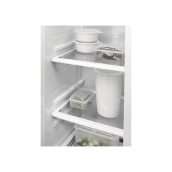 Electrolux EAL6140WOU nevera puerta lado a lado Independiente 570 L Plata, Acero inoxidable