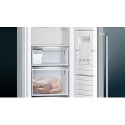 Siemens iQ500 GS36NAIEP congelador Congelador vertical Independiente 242 L Acero inoxidable