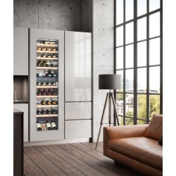 Liebherr EWTdf 3553 Integrado Gris 83 botella(s)