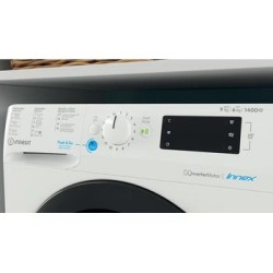 Indesit BDE 96435 9WB SPT lavadora-secadora Independiente Carga frontal Blanco