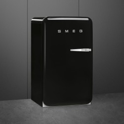 Smeg FAB10HLBL5 frigorífico Independiente 135 L Negro