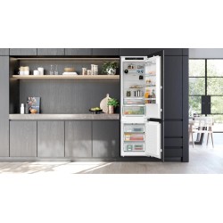 Siemens iQ300 KI96NVFD0 nevera y congelador Integrado 290 L Blanco