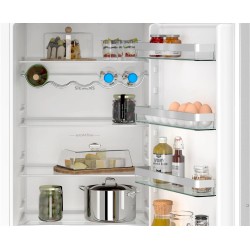 Siemens iQ300 KI96NVFD0 nevera y congelador Integrado 290 L Blanco