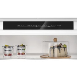 Balay 3KIE934F nevera y congelador Integrado 383 L