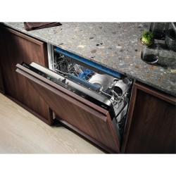 Electrolux EES48400L Completamente integrado 14 cubiertos