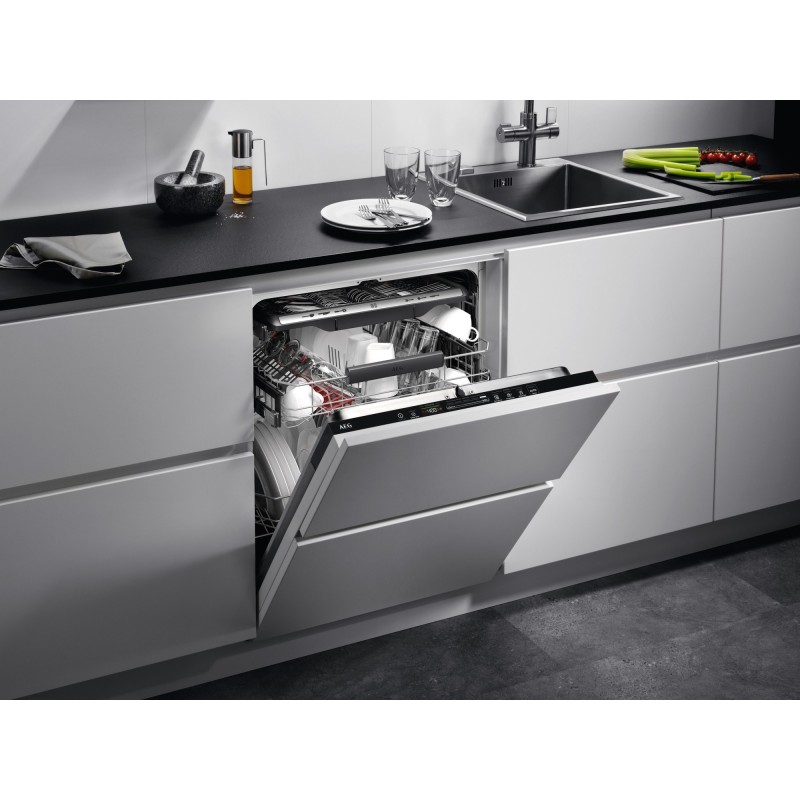 AEG FSE74707P Completamente integrado 15 cubiertos