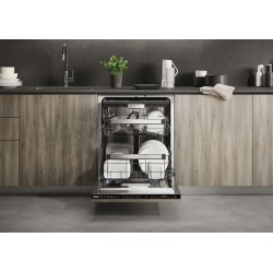 Haier XIB 6B2D3FB Completamente integrado 16 cubiertos