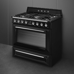 Smeg TR90BL9 cocina Cocina independiente Eléctrico Encimera de gas Negro