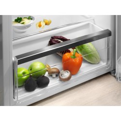 Electrolux LXB1AE15W1 frigorífico Independiente 146,1 L Blanco
