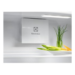 Electrolux ENG7TE18S Integrado 256 L Blanco