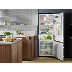 Electrolux ENG7TE75S nevera combi Integrado 376 L Blanco