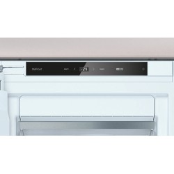 Balay 3GIE737F congelador Congelador vertical Integrado 212 L Blanco