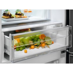 Electrolux LNT6ME32U2 Independiente 330 L Acero inoxidable