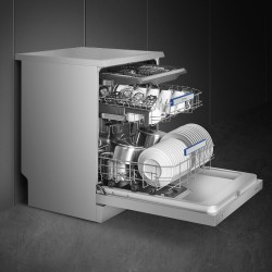 Smeg LVS345CQSX lavavajillas Independiente 14 cubiertos
