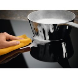 Electrolux Serie 700 LIS62341 Negro Integrado 60 cm Con placa de inducción 3 zona(s)