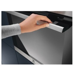 Electrolux EOF3H40BX 65 L Negro, Acero