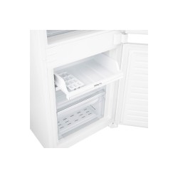 LG Frigorífico combi Integrable Total No Frost, 1,77m , Clasificación E, capacidad de 233 l