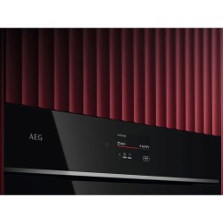 AEG Series 8000 TK8NK721B 44 L 3000 W Negro
