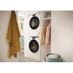Candy CRO EH9N4TBE-S secadora Independiente Carga frontal 9 kg Blanco