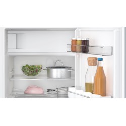 Bosch Serie 4 KUL22VFD0 nevera combi Bajo encimera 110 L Blanco