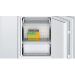 Bosch Serie 2 KIV86NSE0 nevera y congelador Integrado 267 L Blanco