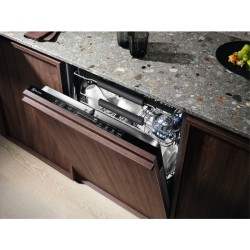 Electrolux EES69300L Completamente integrado 15 cubiertos