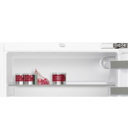 Siemens iQ500 KU15RADF0 frigorífico Integrado 137 L Blanco