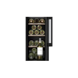 Bosch KUW20VHF0 enfriador de vino Nevera de vino Integrado Negro 21 botella(s)