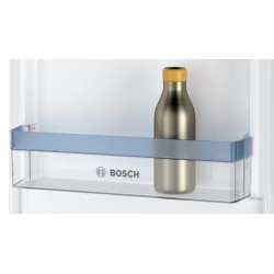 Bosch Serie 4 KIN86VFE0 nevera y congelador Integrado 260 L