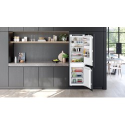 Siemens iQ300 KI86NHFE0 nevera y congelador Integrado 260 L Blanco