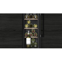 Siemens iQ500 KU20WVHF0 enfriador de vino Nevera de vino Integrado Negro 21 botella(s)