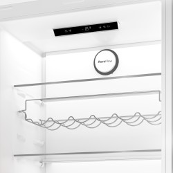 Beko BCNE400E40SN nevera y congelador Integrado 370 L Blanco