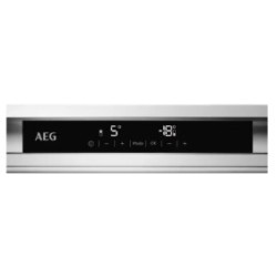 AEG Series 6000 SCB819E8TS Integrado 278 L Blanco
