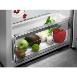 AEG RTB411E1AW nevera combi Independiente 120 L Blanco
