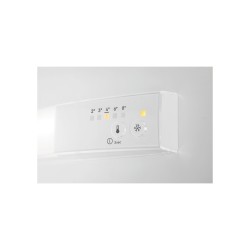AEG OSF6I82EF nevera combi Integrado 111 L Blanco