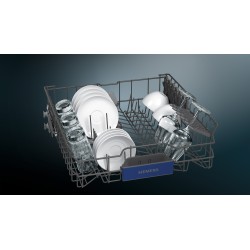Siemens iQ300 SN23EW03ME lavavajillas Independiente 14 cubiertos