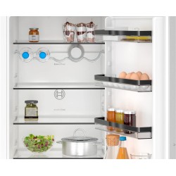 Bosch Serie 4 KIN96VFD0 nevera y congelador Integrado 290 L Blanco
