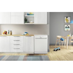 Indesit D2F HK26 Independiente 14 cubiertos