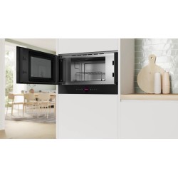 Bosch Serie 8 BEL7321B1 microondas Negro Microondas combinado Encimera 21 L 900 W