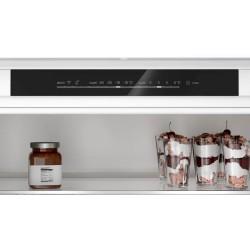 Bosch Serie 4 KBN96VSE0 nevera y congelador Integrado Blanco