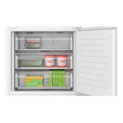 Bosch Serie 4 KBN96VSE0 nevera y congelador Integrado Blanco