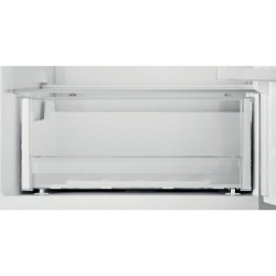 Indesit XIT8 T2E X Independiente 320 L Acero inoxidable
