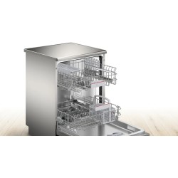 Bosch Serie 4 SMS4EKI06E lavavajillas Independiente 13 cubiertos