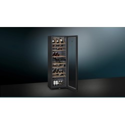 Siemens iQ500 KW36KATGA enfriador de vino Nevera de vino Independiente Gris 199 botella(s)