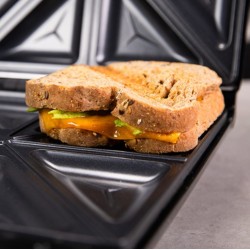 Cecotec 03111 sandwichera 1500 W Negro