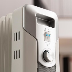 Cecotec 05884 calefactor eléctrico Interior Blanco 2500 W Radiador de aceite eléctrico