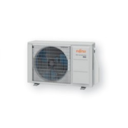 Fujitsu ASY71UI-KM Sistema split Blanco